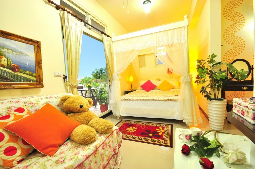 Happy Orange Homestay Yilan Экстерьер фото